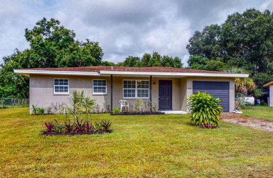 2401 Hibiscus Rd, Fort Myers, FL 33905